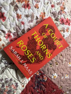 A Court Of Thorns And Roses
