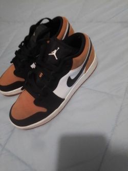 Jordans 1s