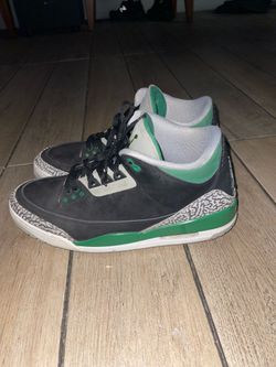 Size 13 Jordan 3 pine green sneakers