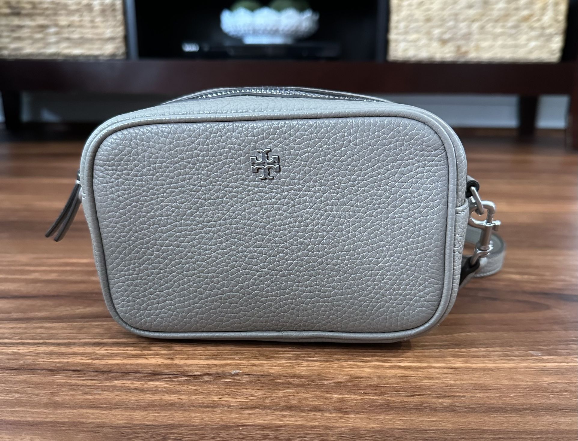 Authentic Tory Burch Convertible Shoulder Crossbody Bag Purse