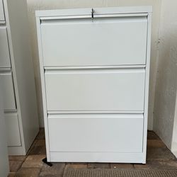 White (Cream) 3 Drawer Lateral File Cabinet Locking Office Storage 27.5x16x40.5