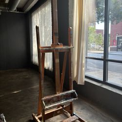Large Easel