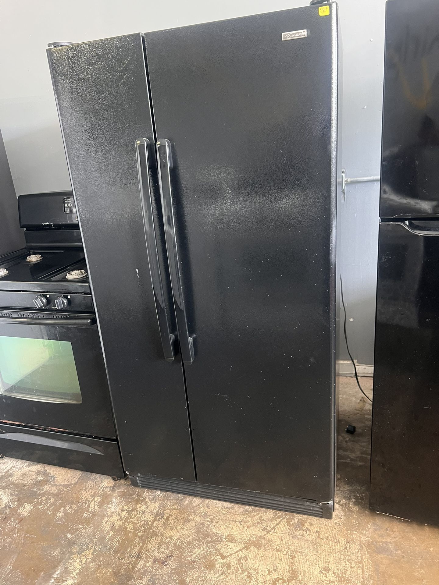  Kenmore Black Side by Side Refrigerator 