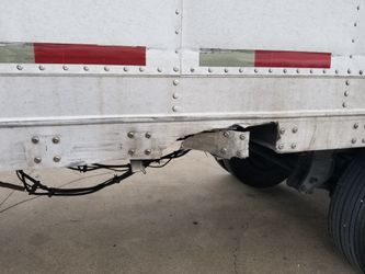 Nesecita reparaciones en tu traila y box truck .mobile mechanic trailer & box truck