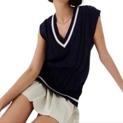 Aritzia Sunday Best Winston Sweater Vest 