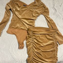 Express Velour Skirt And Long sleeve Bodysuit(color Caramel)