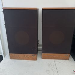 Amazing Advent Speakers Mod# 85-951-109