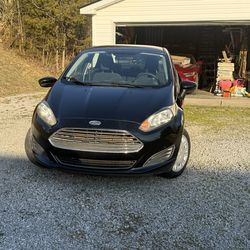 2016 Ford Fiesta