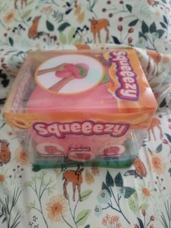 Squeeezy peach