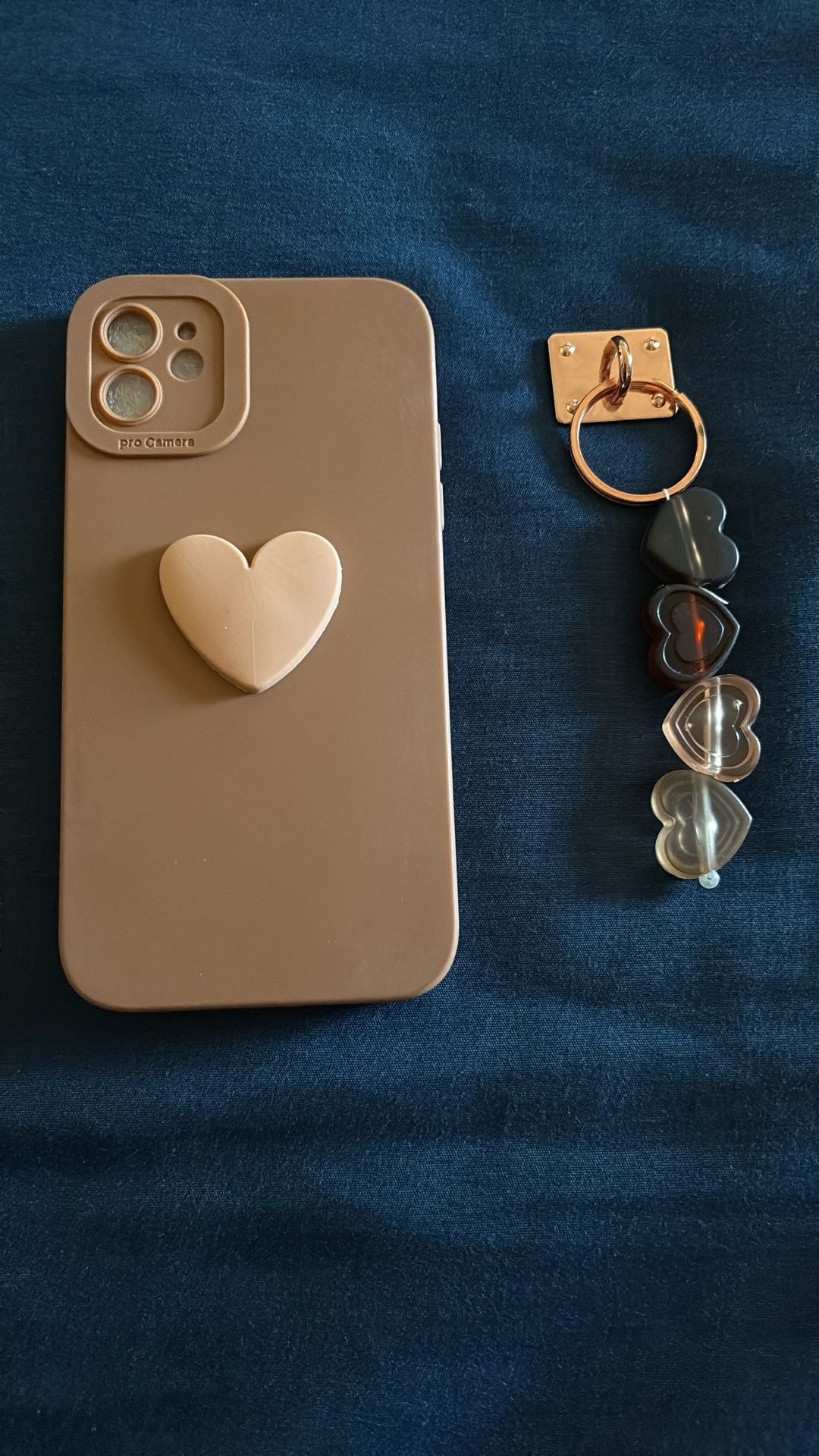 Pretty Light Brown Case With chain