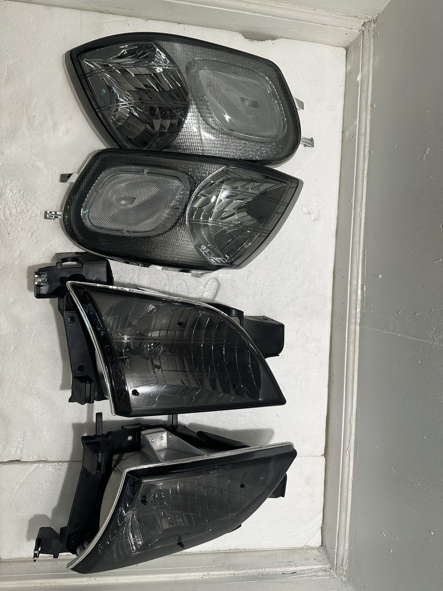 Chevy Venture Headlight Year 97-06