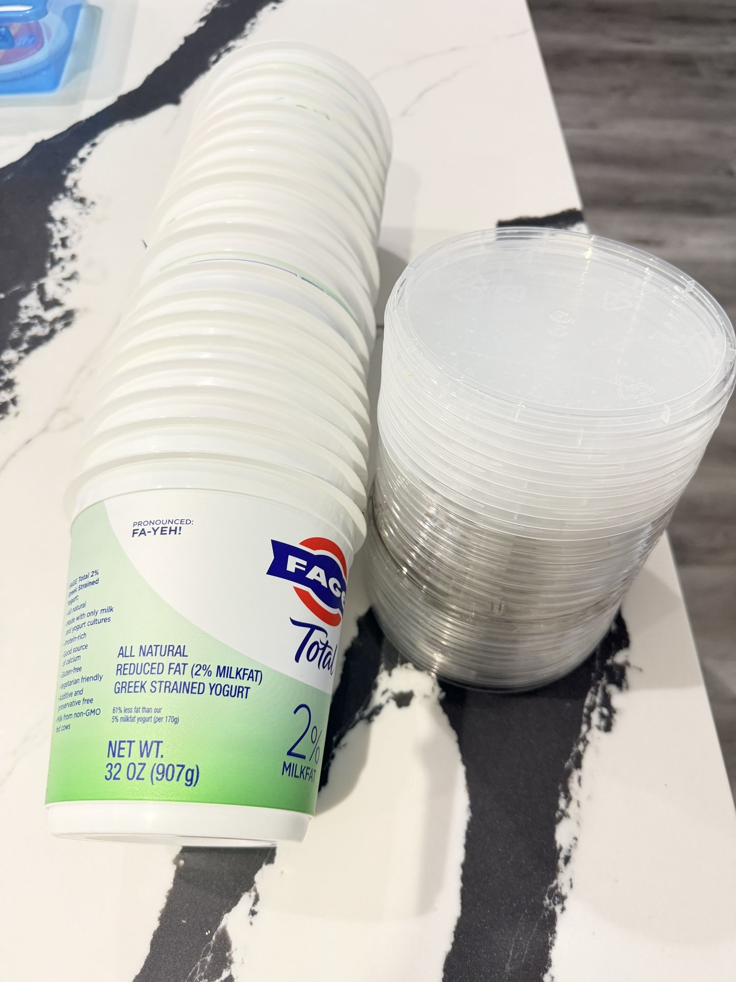 Free 32oz Yoghurt Tubs 18 Pcs