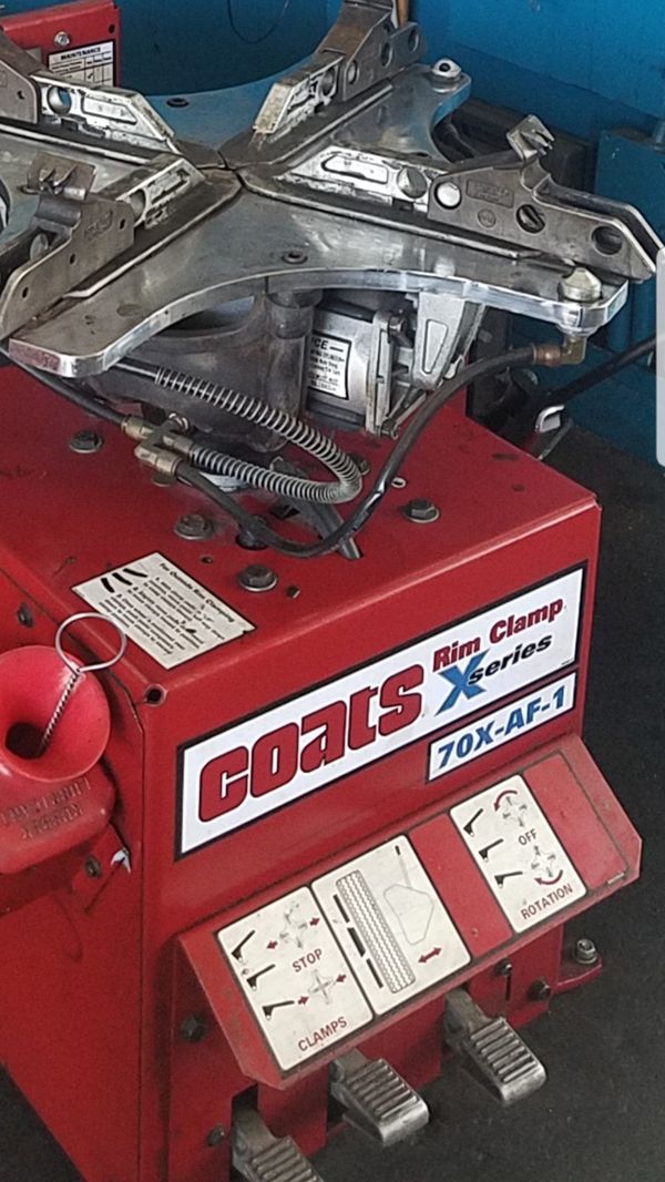 COATS MODEL 70XAF1 Tire Changer for Sale in Downey, CA OfferUp