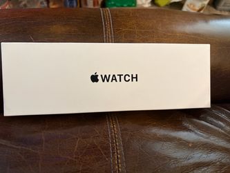 Apple Watch SE3 40mm starlight brand new