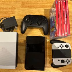 Nintendo Switch OLED w/128GB  SD CARD & Pro Controller
