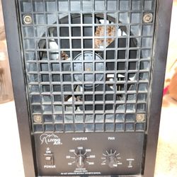Living Air Air Purifier Works as New 