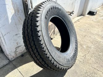 1 ONLY ONE NEW TIRE FIRESTONE AT LT265/70R17 100%