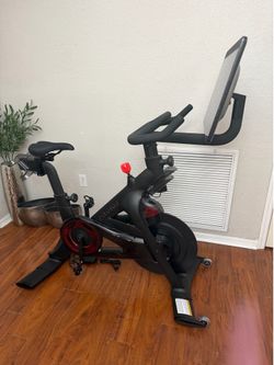 Peloton Bike +