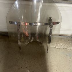 Dyna Wide Front End Windshield