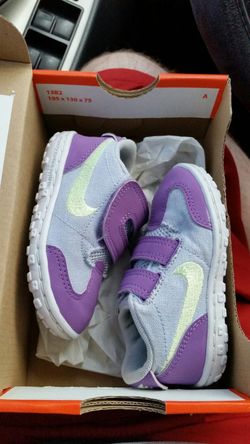 Nike SMS Roadrunner 2 size 5c girls