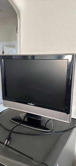 Insignia LCD TV