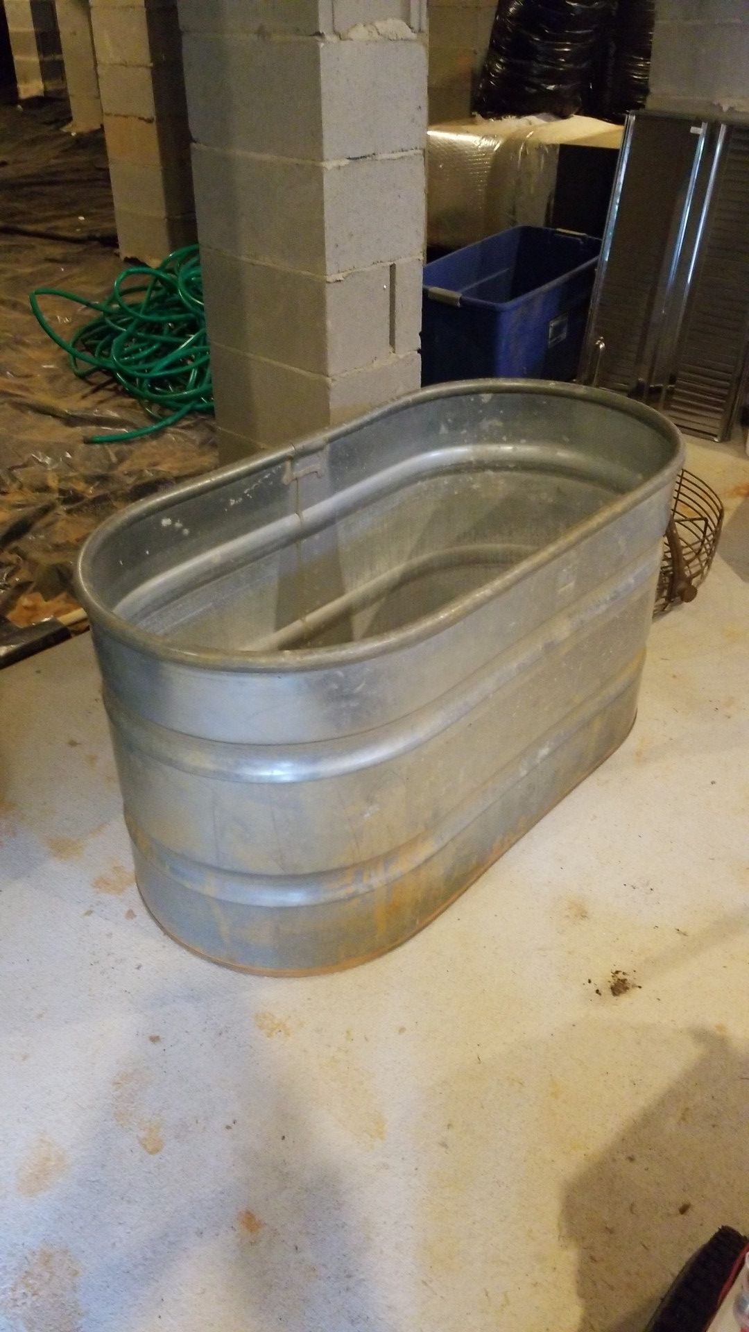 Water troft