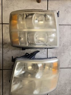 2007-2013 Silverado Headlights