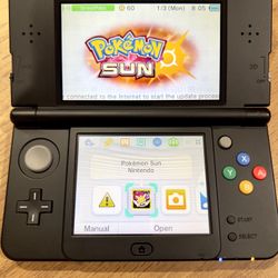 Nintendo 3DS Mario Black Limited Console - Card