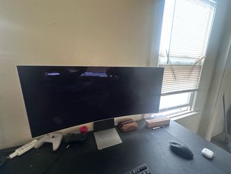 Samsung OLED G8