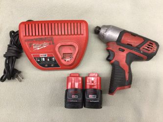 Milwaukee Cordless M12 Impact Driver Kit 12V Lithium Li-Ion