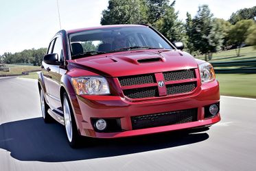 Doge caliber 2008 millas 120 $$ 11000