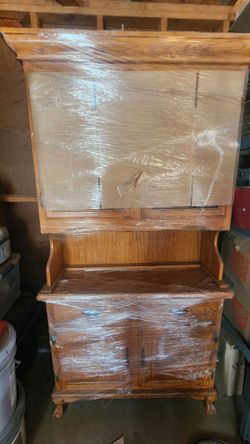 Dining cabinet