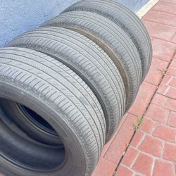 LLANTAS ..235/65R18