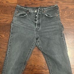 501 Levis Woman Skinny W28L28