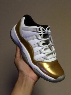 Jordan 11 low sz 7y