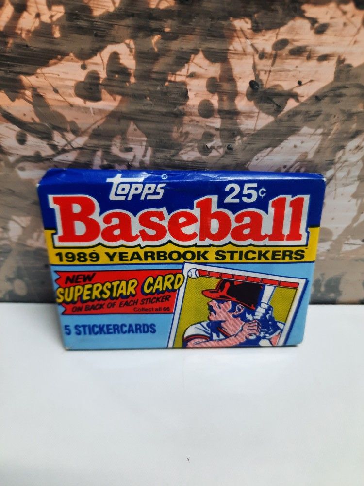 Collectible 1989 Topps Baseball Cards
