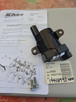 GM ignition Coil GM OEM new have three left 4.8 5.3 6.0 V8 $60 each