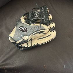 Rawlings Heart Of The Hide 11.1/2 INCH