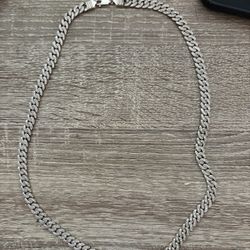 Cuban Link Necklace 