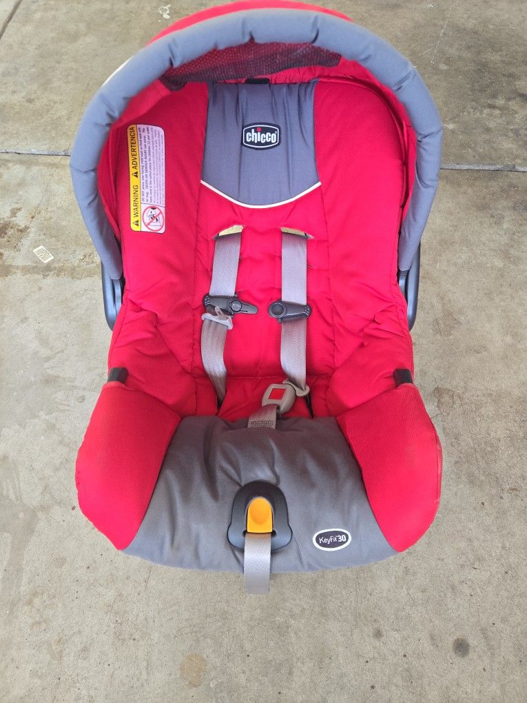 Chicco Keyfit30 Infant Car seat (Not Free)