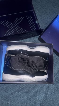 Jordan 11’s Size 9.5 Space Jams