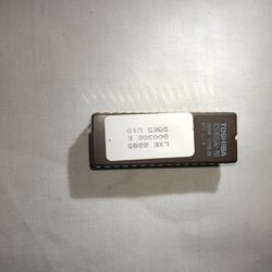 M27C4001-12F1 IC 4Mbit (512Kb x 8) UV EPROM and OTP EPROM ST DIP-32