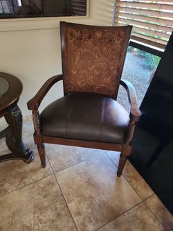 Chairs, end table, side table