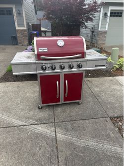 Free BBQ (very used)