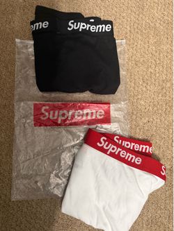 Supreme x Hanes Boxers