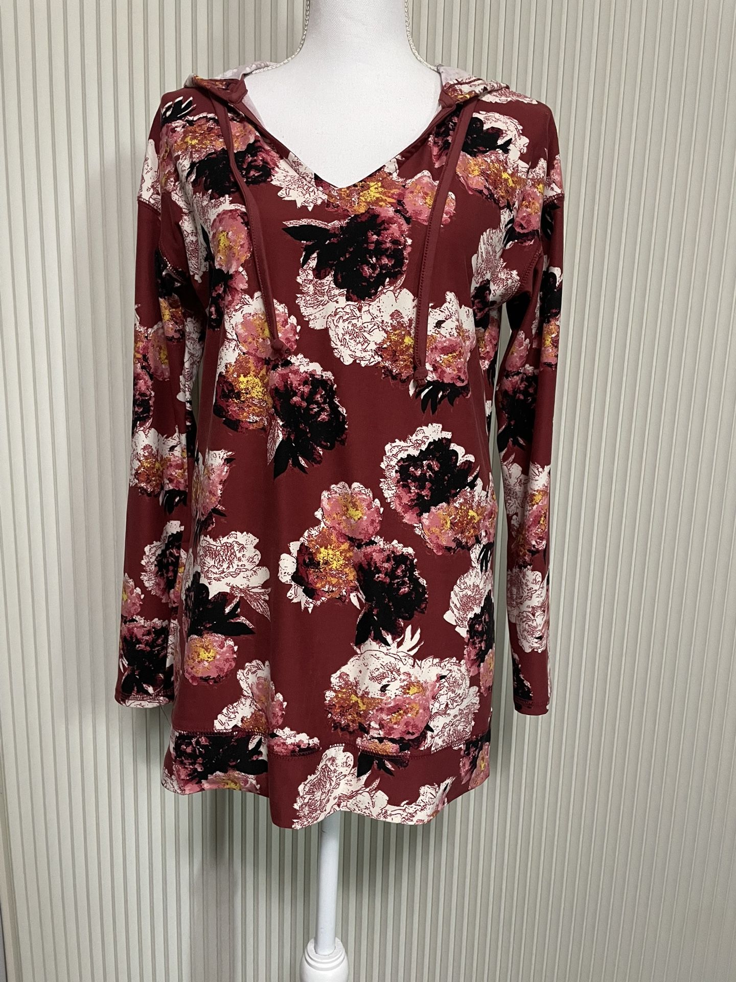 Women’s Eliza Hooded Top From LulaRoe