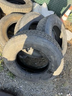 (contact info removed).5 Low Pro Recap 4 Tires