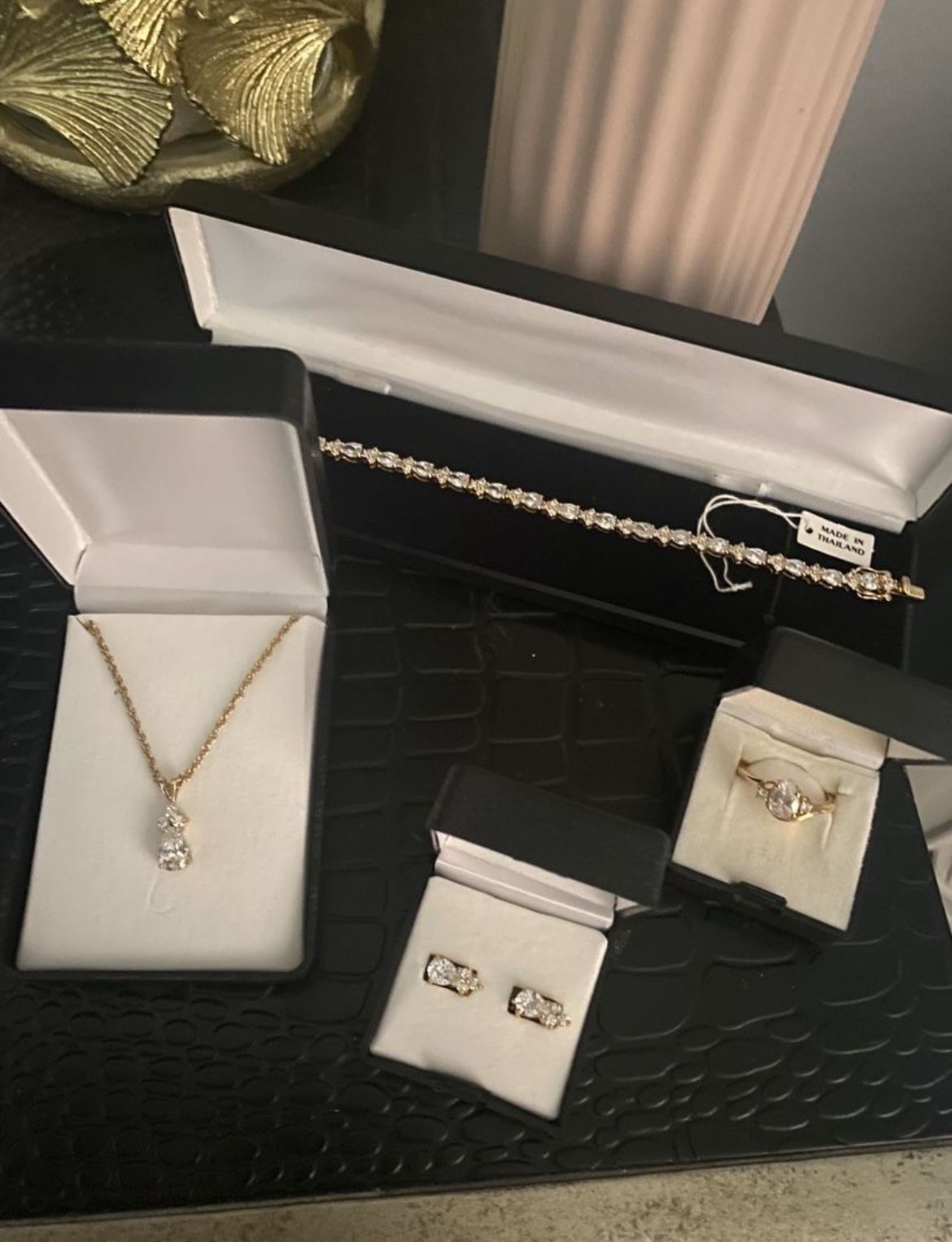 Mothers Day 14k Gold Plated Jewelry Set Of 4 