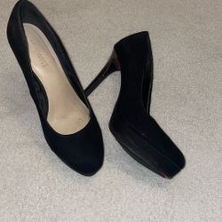 Women’s Black Heels 