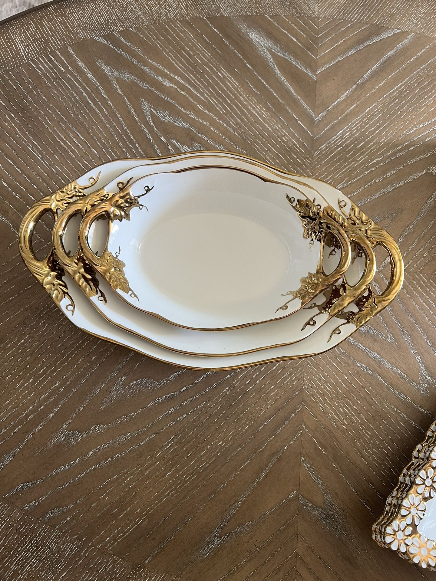 White Gold Bowls